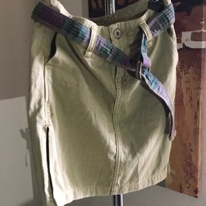 Belted mini with side slits